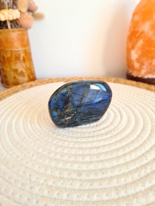 Forme Libre de Labradorite Bleue