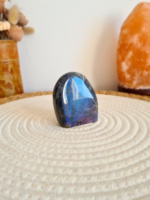 Forme Libre de Labradorite Rose