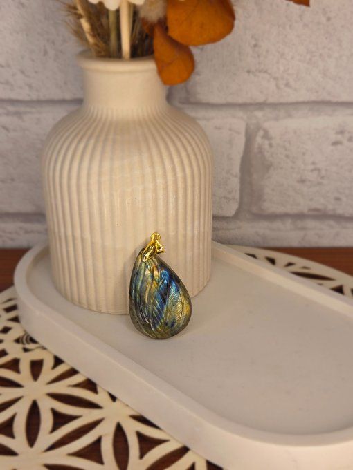 Pendentifs Labradorite Gravée