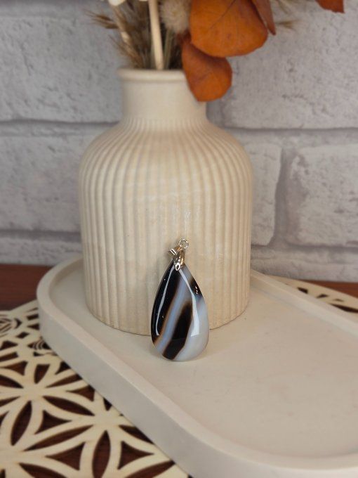 Pendentifs Agate Noire Rubanée